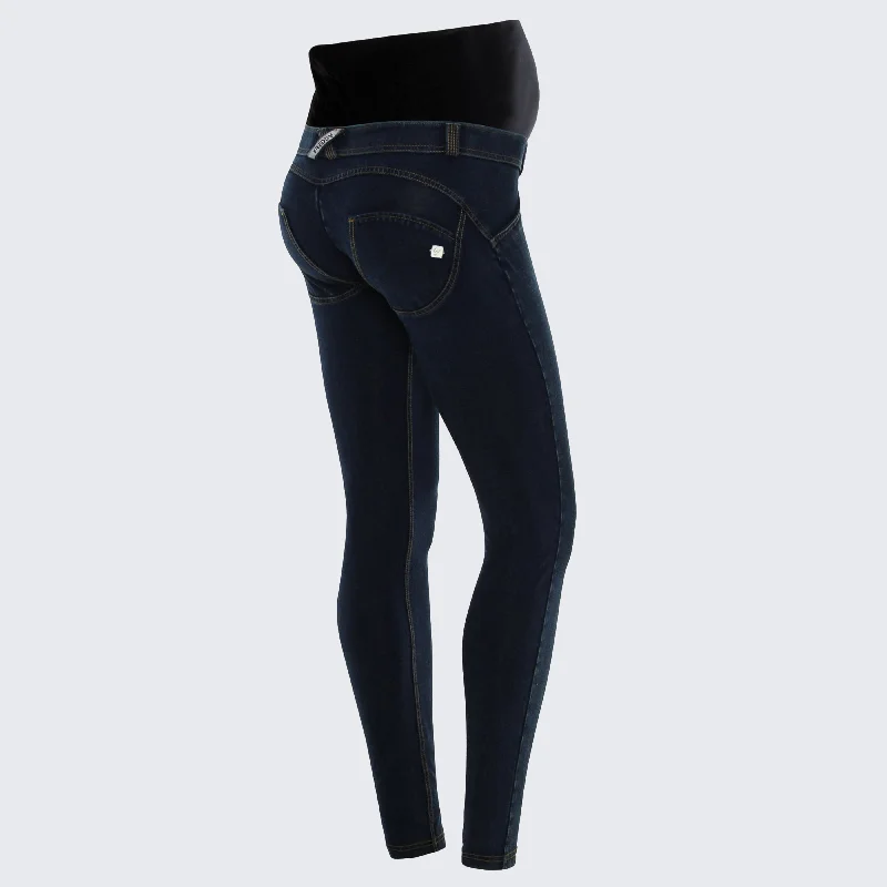 WR.UP® Maternity Denim - Low Waist - Full Length - Dark Blue + Yellow Stitching