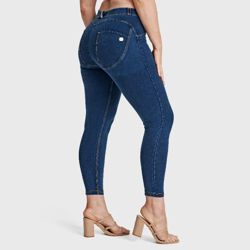 WR.UP® Curvy Denim - High Waisted - 7/8 Length - Dark Blue + Yellow Stitching