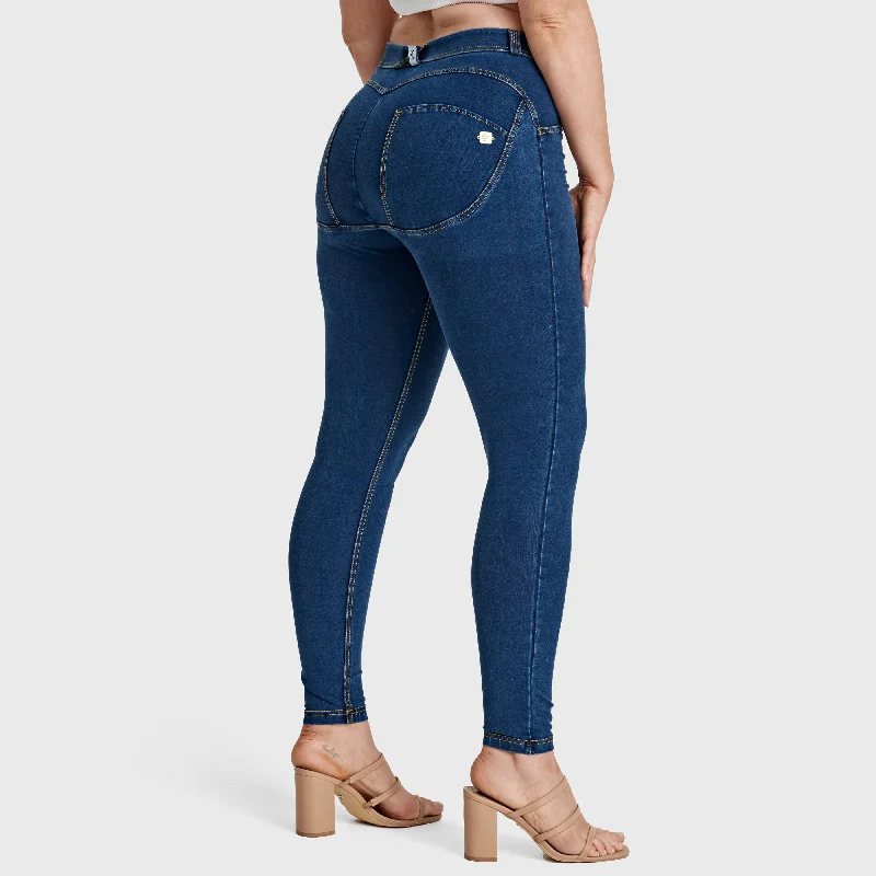 WR.UP® Curvy Denim - High Waisted - Full Length - Dark Blue + Yellow Stitching