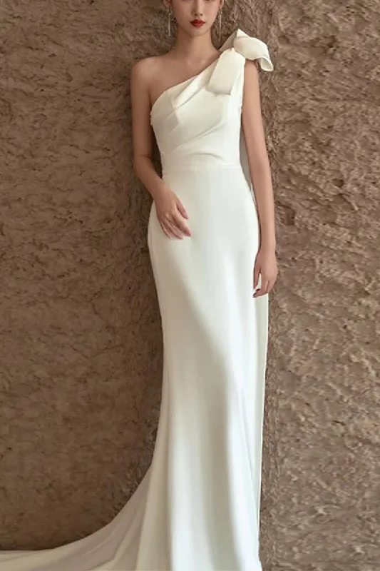 Sheath-Column Sweep-Brush Train Satin Wedding Dress 676826000886