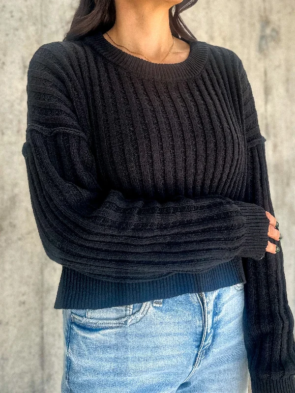 Cropped Ribbed Knit Sweater - Black