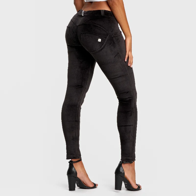 WR.UP® Velvet  - Mid Waist - Full Length - Black