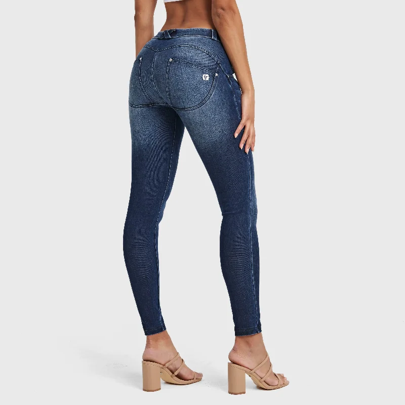 WR.UP® Snug Jeans - Mid Rise - Full Length - Dark Blue + Blue Stitching